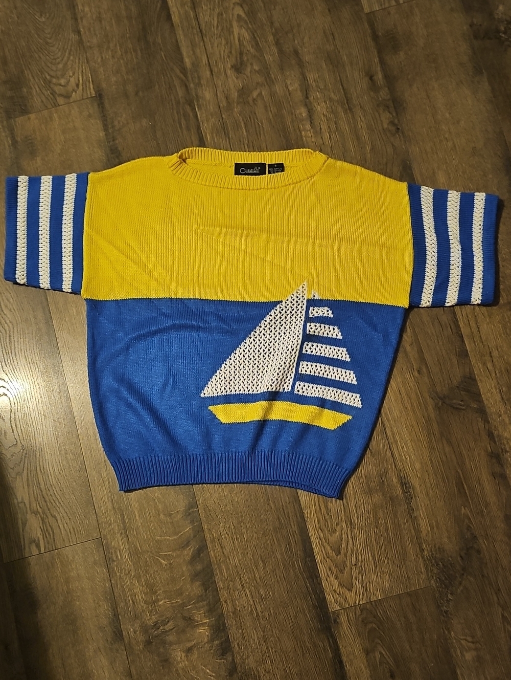 Catalina Yellow  Blue Sailboat Crew Neck Sweater Short Sleeve Small Nautical Top